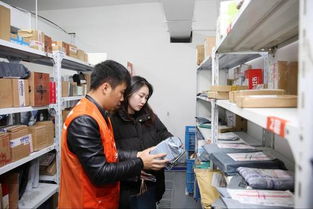 物业回应快递驿站开在了地下车库